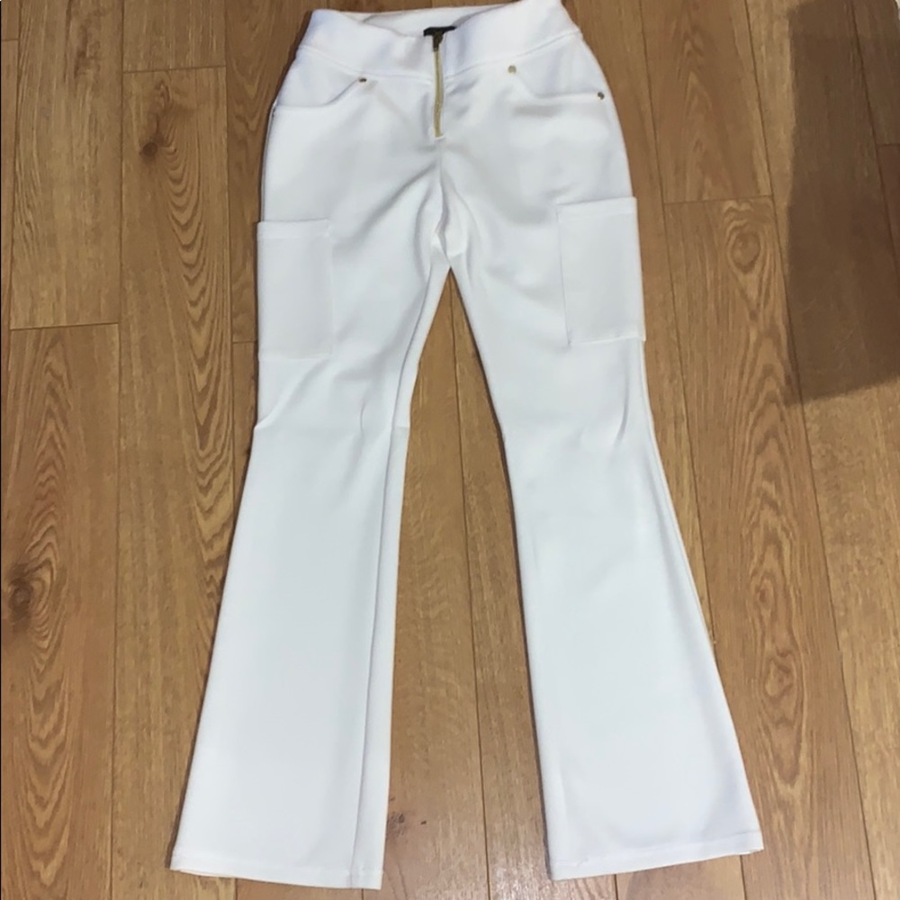 Jaanuu Scrub Bottoms